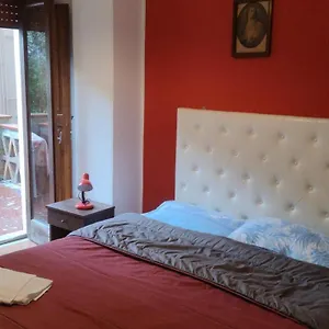 Appartamento Giardini-naxos Via Umberto 25